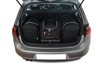 VW GOLF HATCHBACK 2012+ ZAVAZADLOVÝ PROSTOR 4 KS