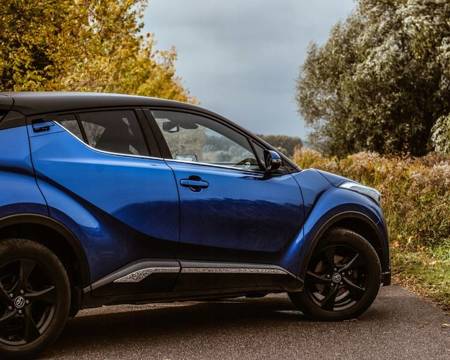 Boční dveřní lišty Toyota CHR 2016+