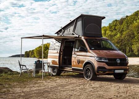 Dveřní lišta prodloužení podběhů VW T6.1 2019+ L1