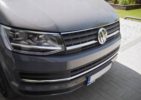 Lišta přední masky Volkswagen T6 2015+