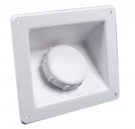 Přívod vody pro jachtu s obytným přívěsem 