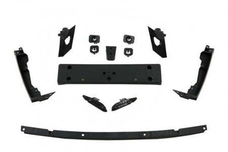 PŘEDNÍ NÁRAZNÍK BMW F32 F33 F36 LOOK M4 PDC SRA