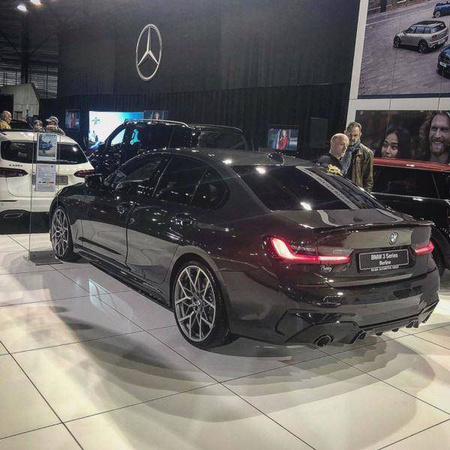 BODY KIT BMW G20 G31 18 - M DESIGN ČERNÝ SPOILER