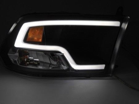 Černé světlomety Dodge RAM 2009-2018 LED TUBE PROJECTOR