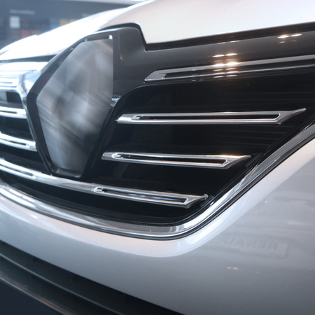 lišta přední masky Renault Megane 4 2016+