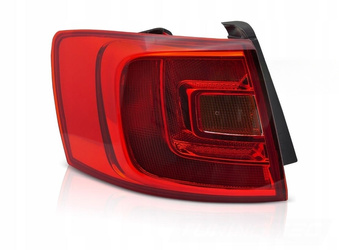 Difuzor levého zadního světla TYC pro VW Jetta 6 11-14