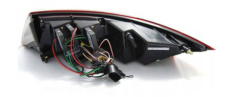 Audi tt 06-14 červená bílá led bar dts lampy