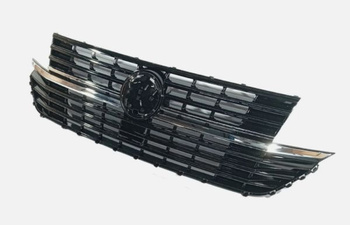 VW T6.1 19-24 LESKLÁ ČERNÁ CHROMOVANÁ MŘÍŽKA PRO VÍCE PŘEVODOVEK