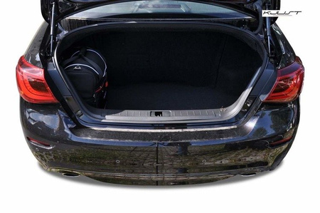 INFINITI Q70 HYBRID 2013+ ZAVAZADLOVÝ PROSTOR 4 KS