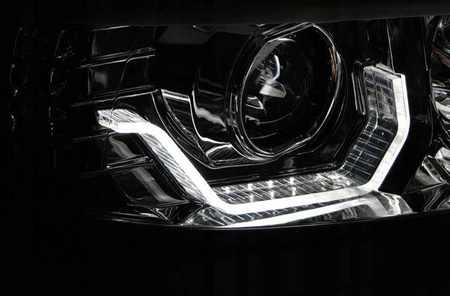 BMW E90 E91 05-08 vedl chromované kroužky 3d lampy