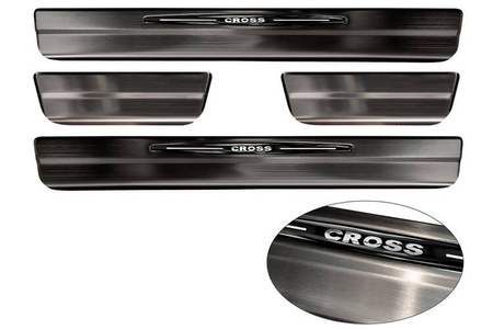 Prahové lišty pro Toyota Corolla Cross