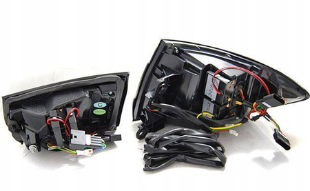 Červené bílé LED žárovky pro BMW f30 11-18