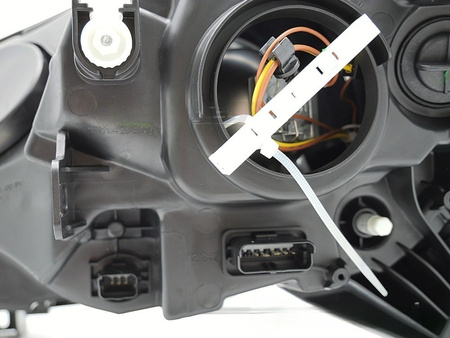 Černý levý světlomet pro Renault Captur I