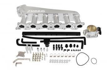 Sací potrubí Nissan RB20 se škrticí klapkou a palivovou lištou