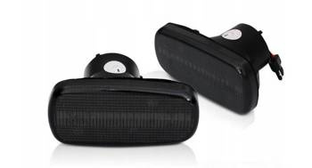 LED indikátor černý TOYOTA LC 120 RAV4 LEXUS IS