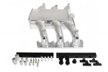 Sací potrubí Audi S4 s palivovou lištou