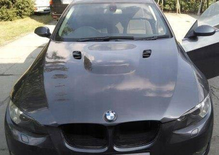 HLINÍKOVÁ MASKA BMW E92 E93 06-10 pouze M3