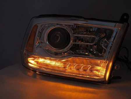 Dodge Ram 09-18 CHROME světlomety