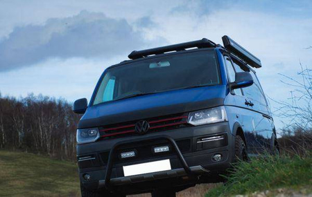 MŘÍŽKA VW T5 09-15 S ČERVENÝM LEMOVÁNÍM