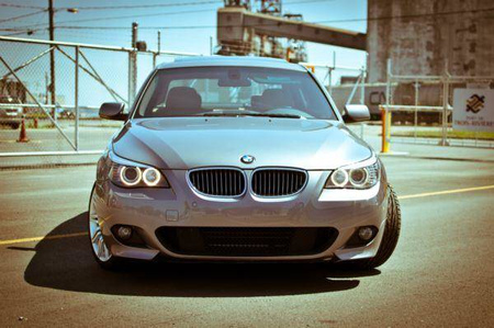 P. M-PAKET BMW E60 03-07 PDC+SRA+HALOGENY