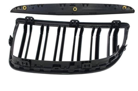 MŘÍŽKA (LEDVINOVÁ) BMW E90 E91 05-08 LESKLÁ ČERNÁ