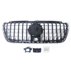 MŘÍŽKA MERCEDES SPRINTER W907 2018- LESKLÁ ČERNÁ GT