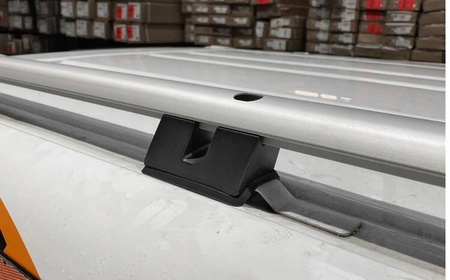 Střešní ližiny Peugeot Traveller 2016+ LONG