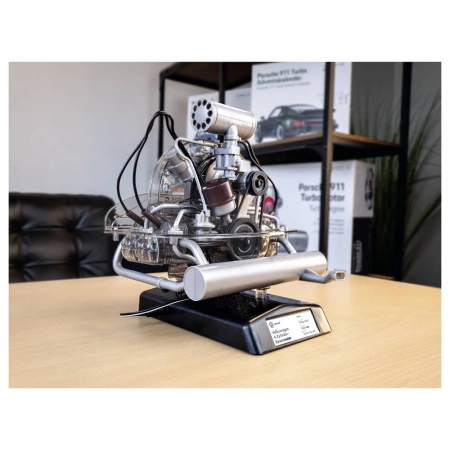 Porsche 911 TURBOMOTOR - model motoru pro montáž