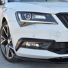 Koncovky/rozdělovače předního nárazníku SKODA SUPERB MK3