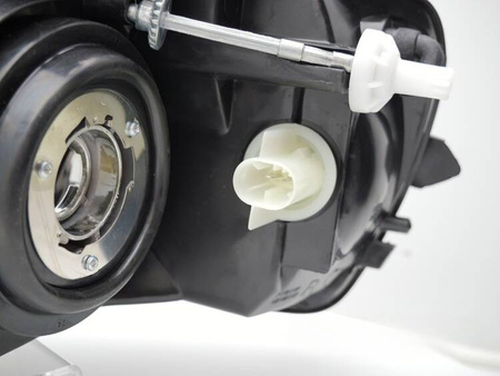 Světlomet levý černý pro Opel Astra G 97-04