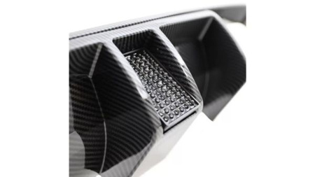 ZADNÍ DIFUZOR BMW M3 M4 F80 F82 F83 LOOK CARBON