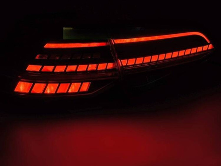 LED svítilny VW GOLF 7 13-19 ČERVENÁ LED SEKV