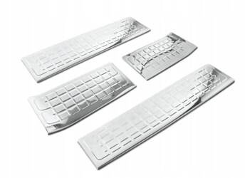 Boční prahy pro Toyota Proace Verso 2016+