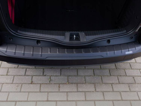 Překryvná ochranná lišta kufru na zadním nárazníku pro DACIA JOGGER 2021-