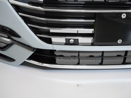 VW Arteon 17-20 sportovní chrom pdc přední nárazník