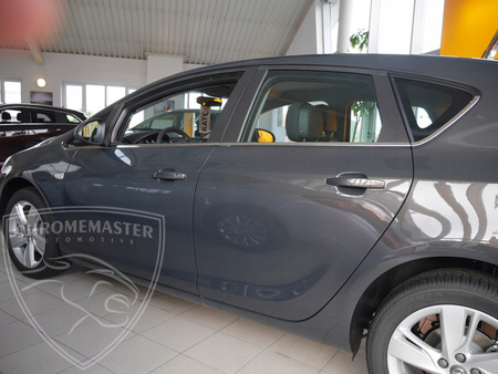 Boční lišty Opel Astra 4 J 2009-2015