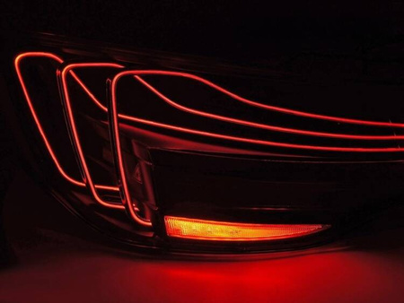 Laserová červená LED světla pro BMW G22 G23 20