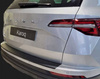 Překryvná ochranná lišta na zadní nárazník pro SKODA KAROQ 2022- | břišní svaly