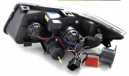 BMW E90 E91 05-08 vedl chromované kroužky 3d lampy