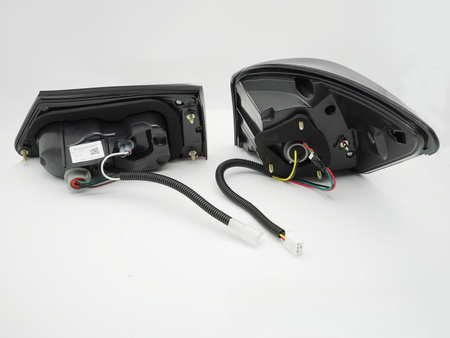 LEXUS IS II 06-13 kouřová zadní světla LED