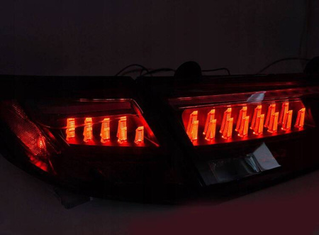 R-bílé LED žárovky pro HONDA CIVIC XI 21-