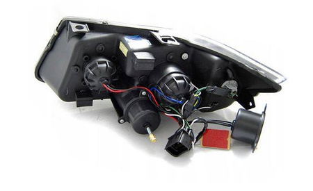 Bmw E90 E91 05-08 3d vedl černé kroužkové světla